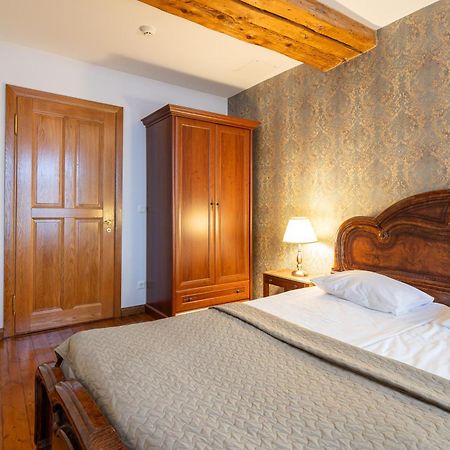 Old Town - Kohtu Apartment Tallinn Extérieur photo