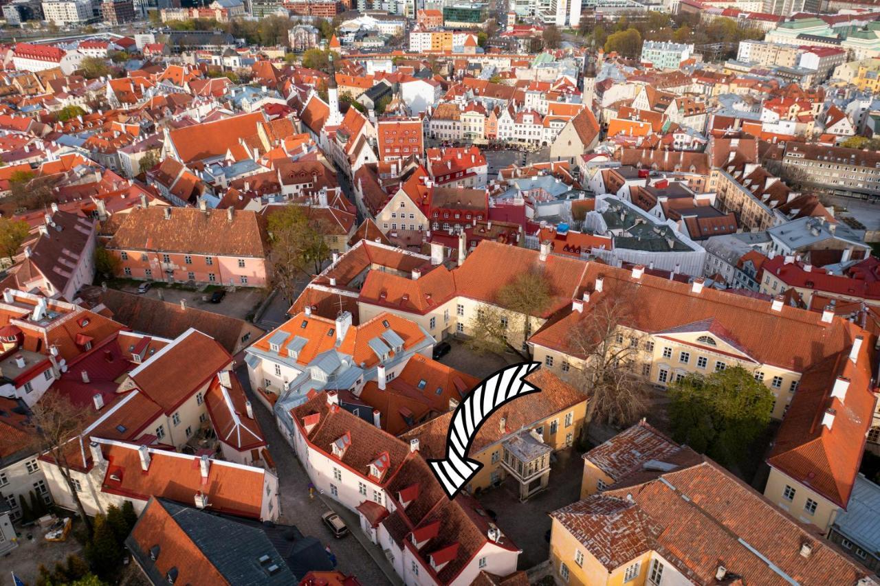 Old Town - Kohtu Apartment Tallinn Extérieur photo