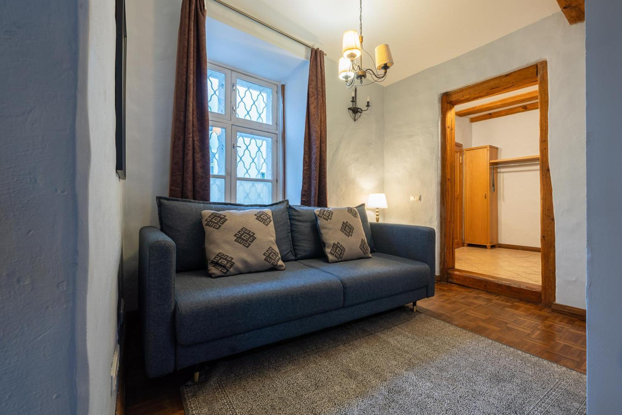 Old Town - Kohtu Apartment Tallinn Extérieur photo